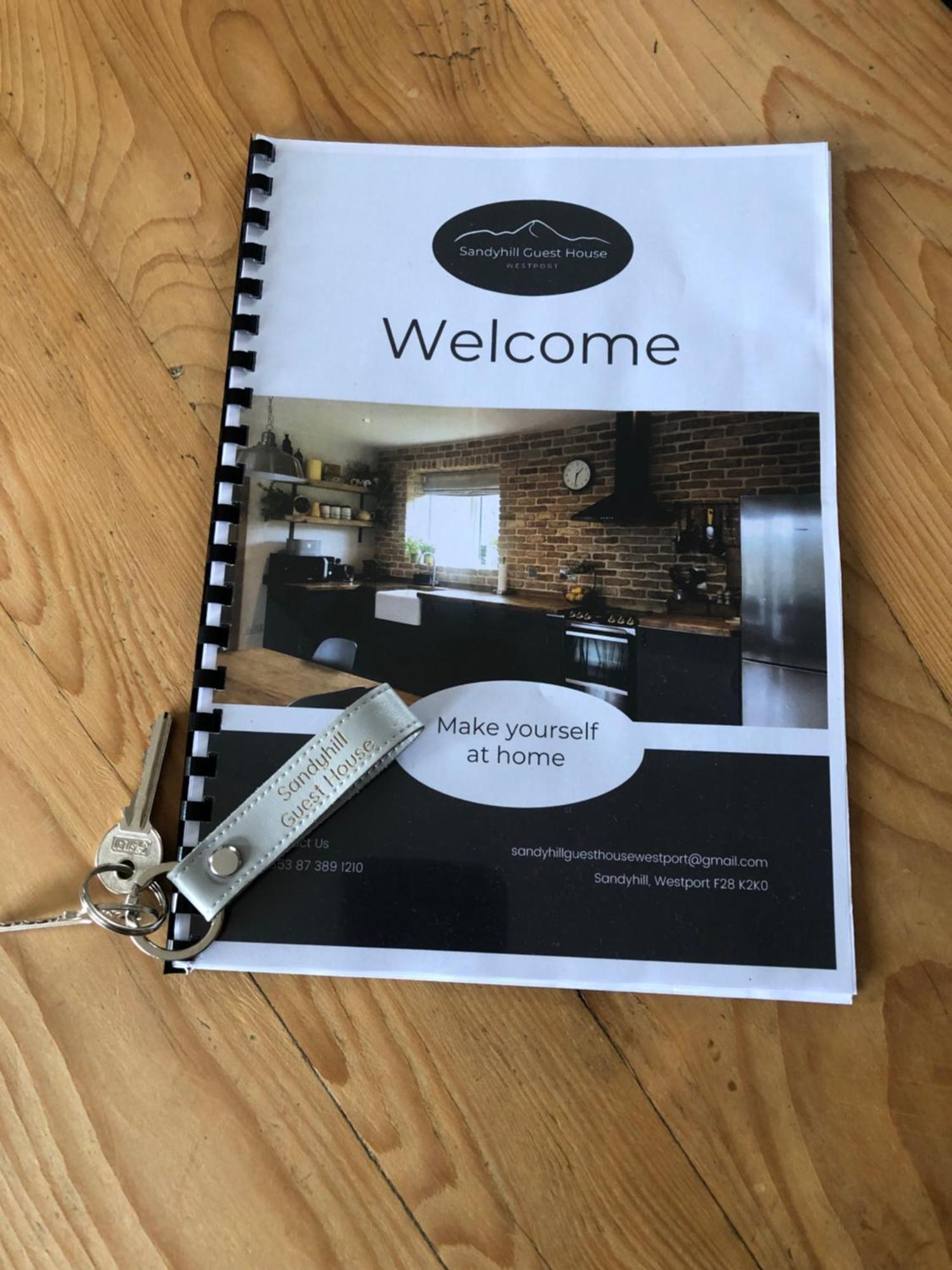 Sandyhill Guest House - Westport Bagian luar foto